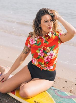 Camisa hawaiana mujer roja Dresses2Kill