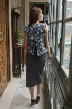 blusa espalda abierta alas
